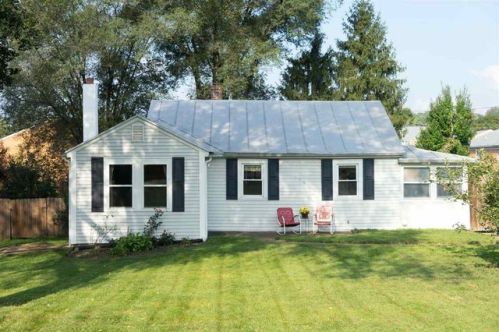 175 Ashby St, Montezuma, VA 22821-9559