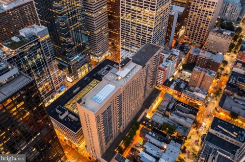 1919 Chestnut St, Philadelphia PA  19103-3401 exterior