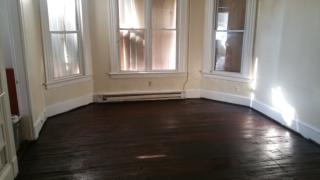 19 Ridgewood St, Waterbury CT  06710-1938 exterior