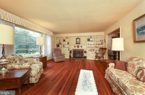 441 Summit St, Souderton, PA 18964-1344