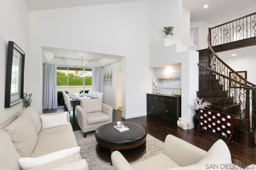4780 Tarantella Ln, San Diego CA  92130-2466 exterior
