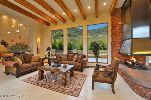 240 Crystal Sky Dr, Sedona AZ 86351-7450 exterior