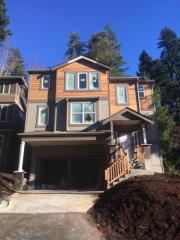 1318 210 Ave, Redmond WA  98074-6961 exterior
