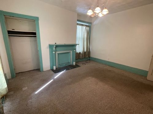 307 Graham St, Pittsburgh PA  15206-2839 exterior