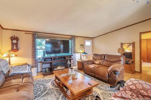 9174 Madeleine St, Denver CO 80260-5190 exterior