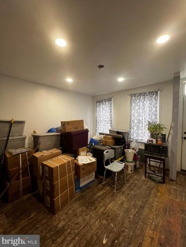 2847 Cantrell St, Philadelphia, PA 19145-2412