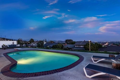 2926 Echo Hill Way, Orange, CA 92867-1904