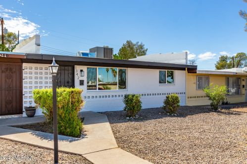 1342 Irvington Rd, Tucson, AZ 85714-3220