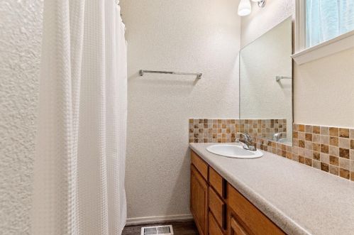11518 Ball Rd, Grass Valley CA  95949-6709 exterior