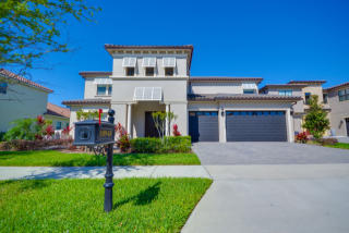 10948 Mobberley Cir, Orlando, FL 32832-6969