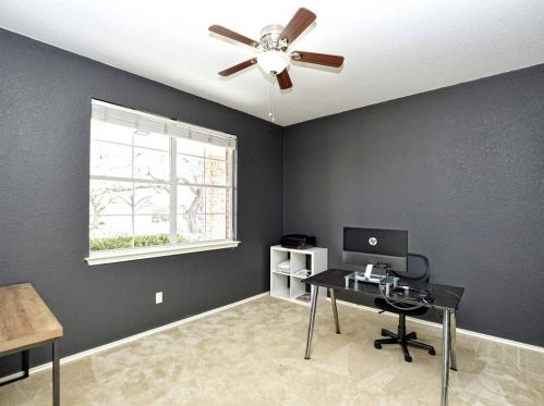 10208 Beard Ave, Austin TX 78748-3956 exterior