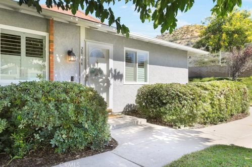 28144 Robin Ave, Santa Clarita CA  91350-2051 exterior
