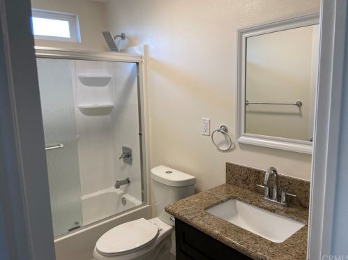 903 133rd St, Compton CA  90222-2028 exterior