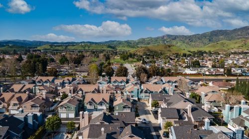 1830 Rory Ln, Simi Valley CA  93063-4366 exterior