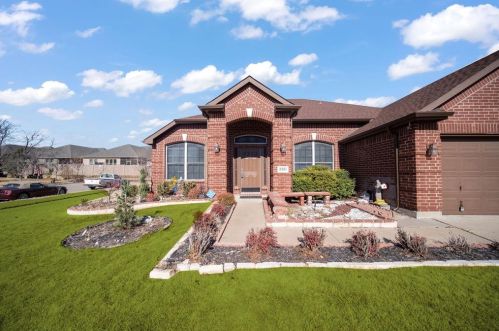 2201 Primrose Trl, Midlothian TX  76063-7801 exterior