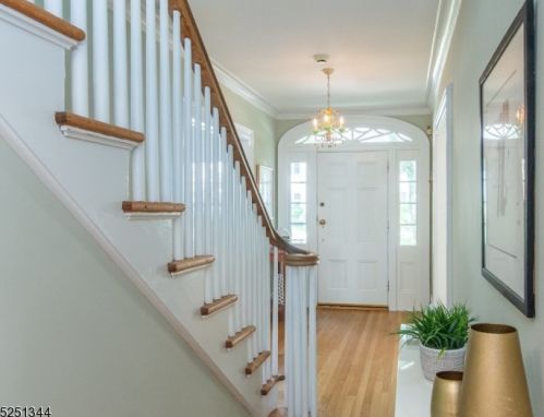 13 Chester Rd, Montclair NJ  07043-2412 exterior