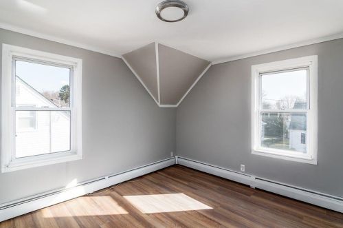 37 Stevens St, Providence RI  02911-1618 exterior