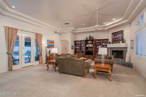 12640 35 Pl, Phoenix AZ 85032-3935 exterior