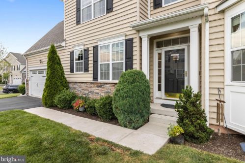 1018 Thorndale Dr, Lansdale, PA 19446-4424