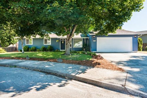 1535 Gilson Ct, Mcminnville, OR 97128-5733