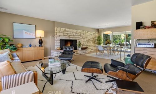 4262 Lemp Ave, North Hollywood CA  91604-2811 exterior