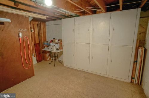 5001 Berkley St, Harrisburg PA 17109-4508 exterior