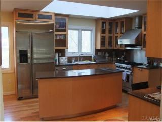 70 Somerstown Rd, Crotonville NY  10562-3112 exterior