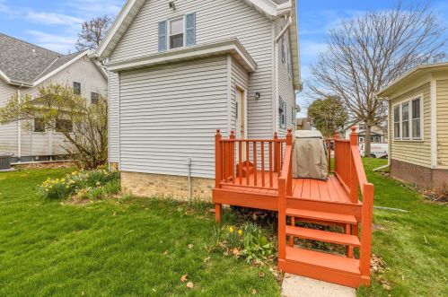 805 Richards Ave, Watertown WI 53094-5020 exterior