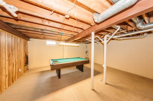 12427 Golf Dr, Thiensville WI  53092-2462 exterior