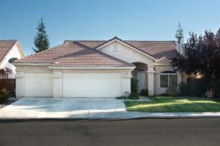 6547 Michigan Ave, Fresno, CA 93727-1437
