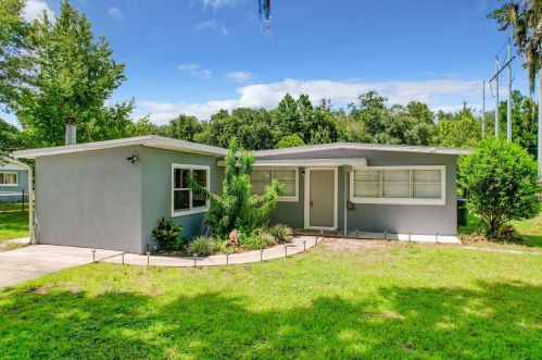 720 Manor Dr, Bartow, FL 33830-3241