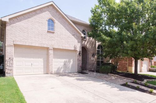 4500 Sandra Lynn Dr, Lewisville TX  75022-1004 exterior