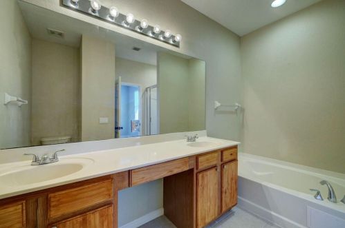 730 Leonardo Cir, Fort Pierce FL  34986-4354 exterior