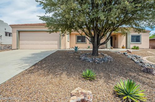 874 Arbor Ridge Dr, Green Valley, AZ 85614-3251