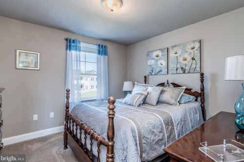 112 White Deer Way, Carlisle PA  17013-7600 exterior