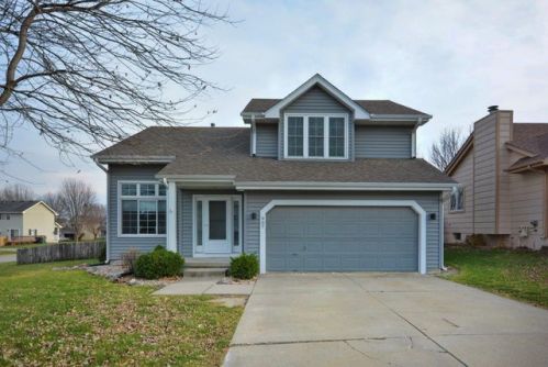 907 Chaparal Dr, Ankeny, IA 50021-3966