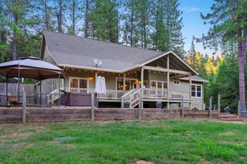 13549 Greenhorn Rd, Grass Valley CA  95945-9337 exterior