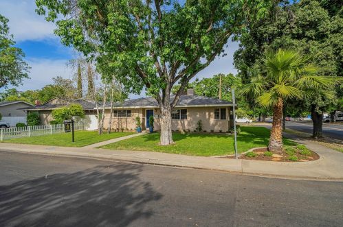 2600 Macgregor Ct, Modesto CA  95350-2320 exterior
