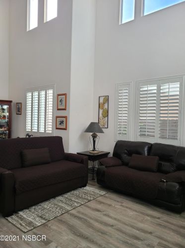 728 Damask Ct, Santa Maria CA 93458-7333 exterior