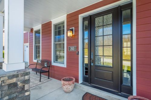 203 Old Woods Dr, Canonsburg, PA 15317-2783