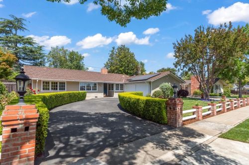 1285 Valley Forge Dr, Sunnyvale, CA 94087-2045