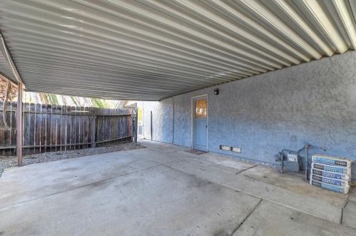 8437 Juglans Dr, Citrus Heights CA  95662-3048 exterior