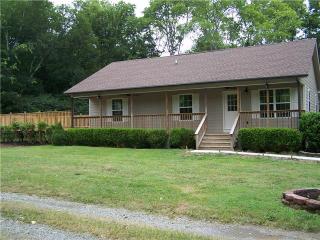 115 Kimber Ln, Hendersonville, TN 37075-6303