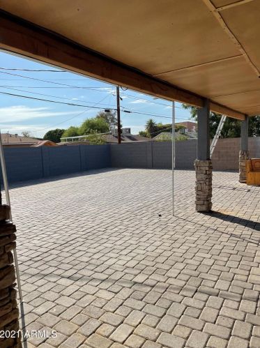 8806 30th Ave, Phoenix AZ  85051-3919 exterior