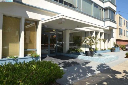 2550 Dana St, Berkeley CA  94704-2815 exterior