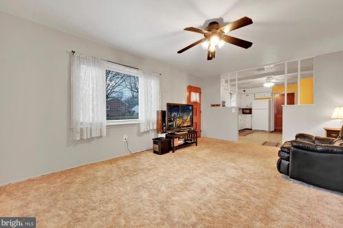 121 Lemon St, Ephrata PA  17522-2313 exterior