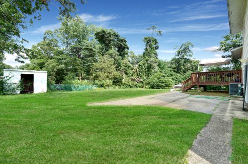 72 Connecticut Concourse, Jackson Twp NJ 08527-1432 exterior