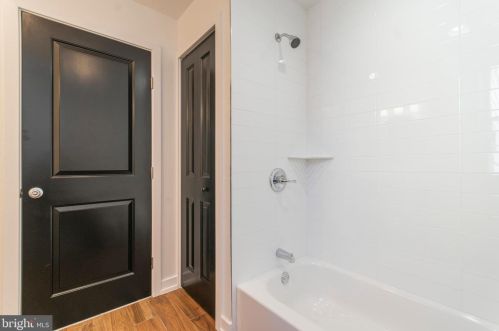 1319 Mckean St, Philadelphia PA  19148-2219 exterior