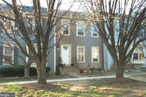8058 Felecity Ct, Springfield VA  22153-2938 exterior