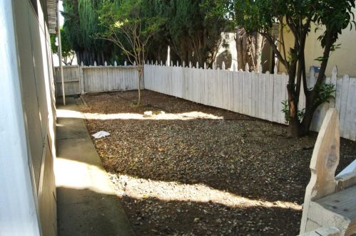 194 La Paloma Dr, Lodi CA  95240-0711 exterior